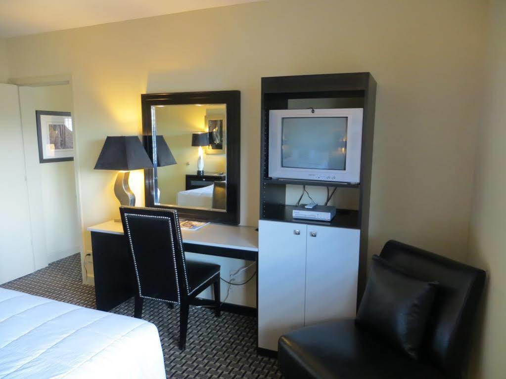 Sole Inn And Suites Пенсакола Экстерьер фото